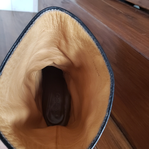 Hugo Boss women boots - Picture 3 of 5